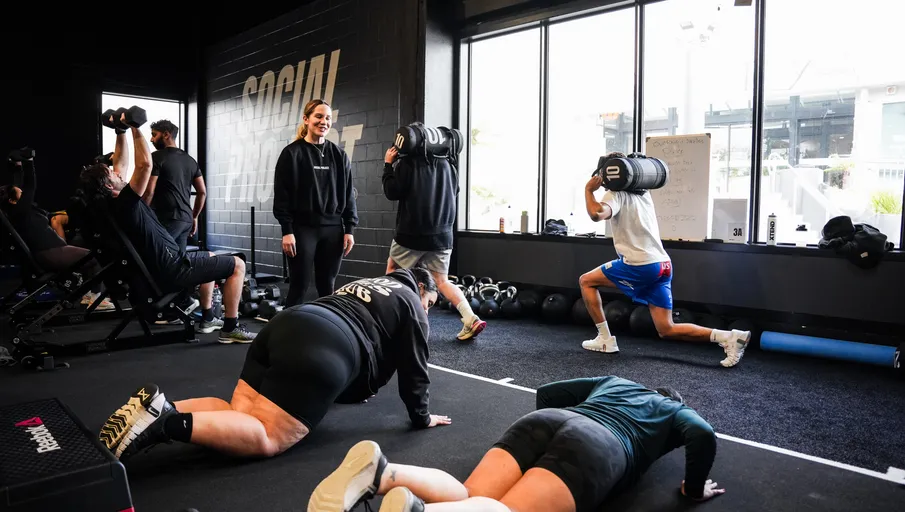 Group fitness class dynamic